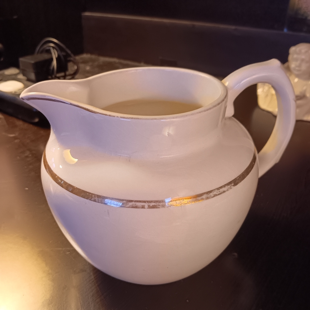 OLD SMITH PHILLIPS PITCHER